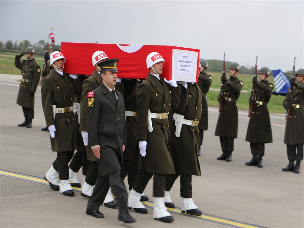 Şehit Babür'ün cenazesi Samsun'a getirildi